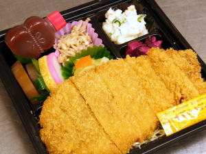 ロースとんかつ弁当